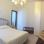 Narducci 4*