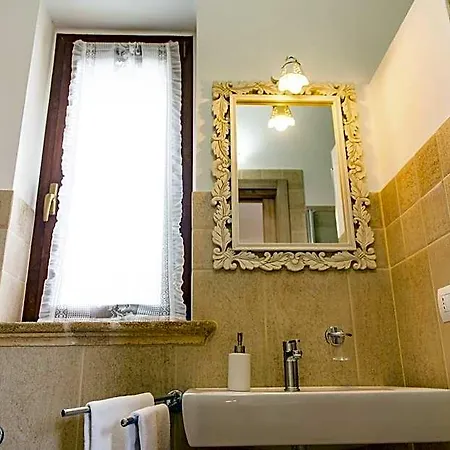 Narducci 4*